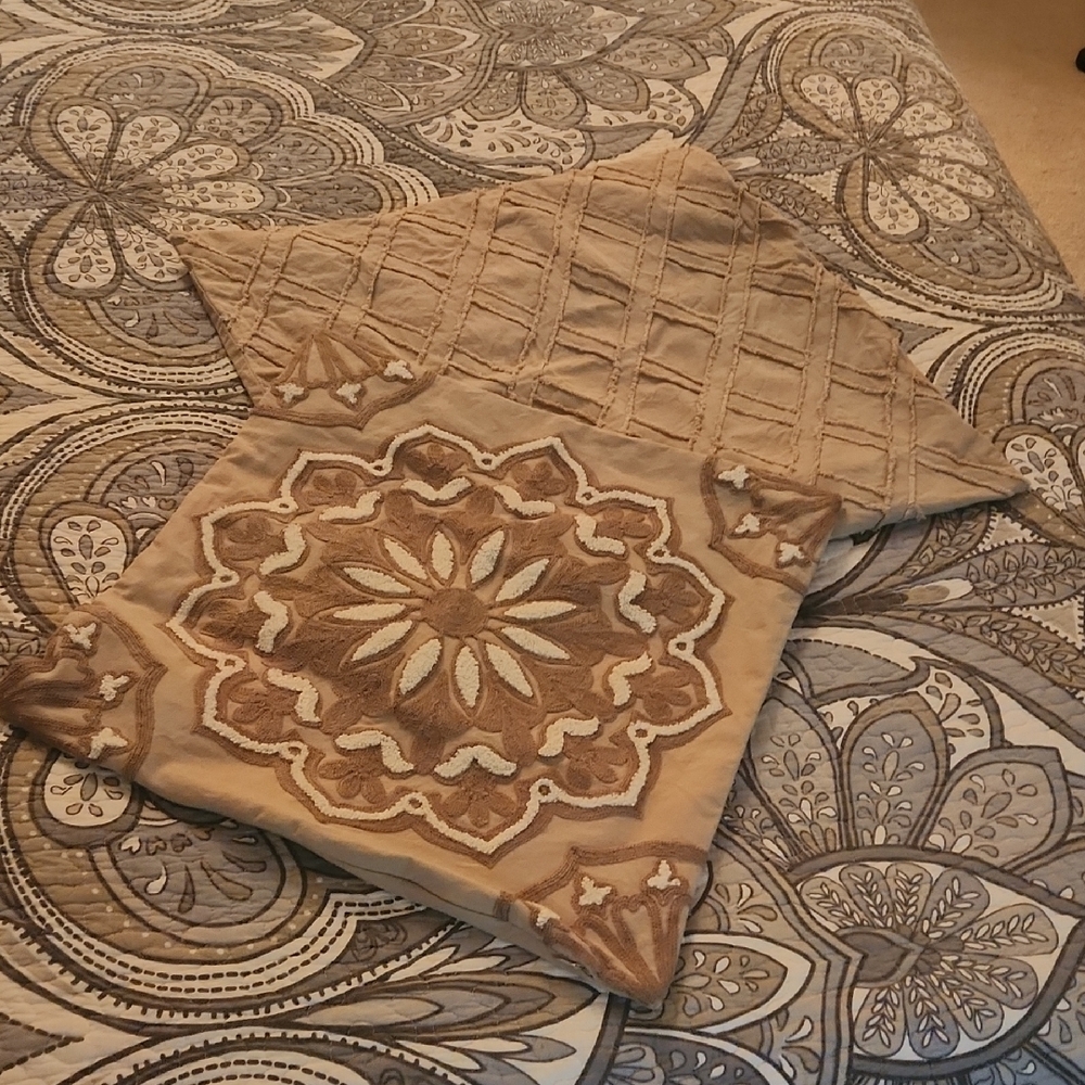 BOHO Embroidered Tan/Brown Pillow Covers x 2 EUC